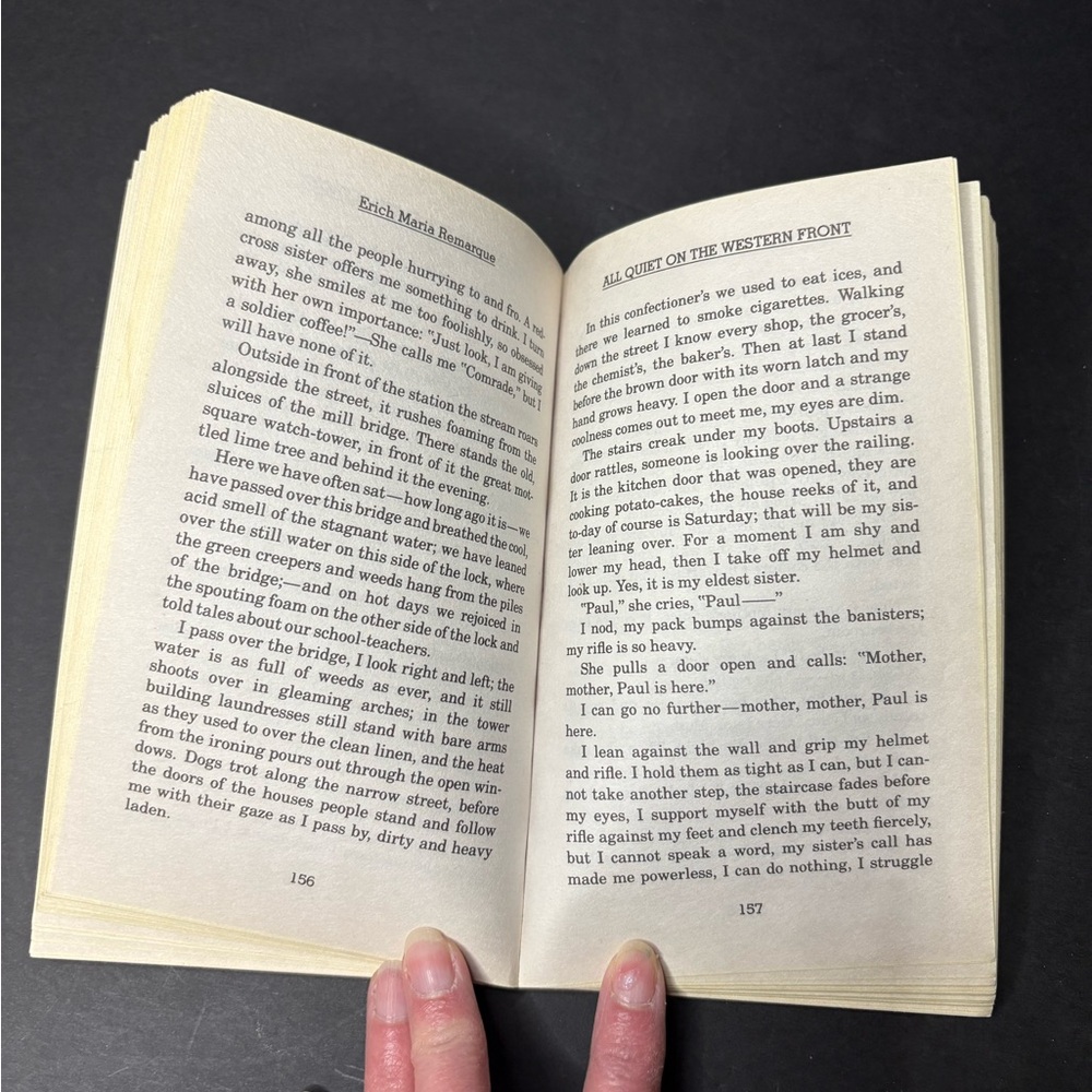 5/$15 All Quiet on the Western Front Paperback Book - Picture 3 of 3